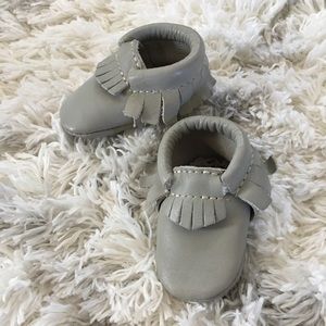 Freshly picked grey moccasins like new